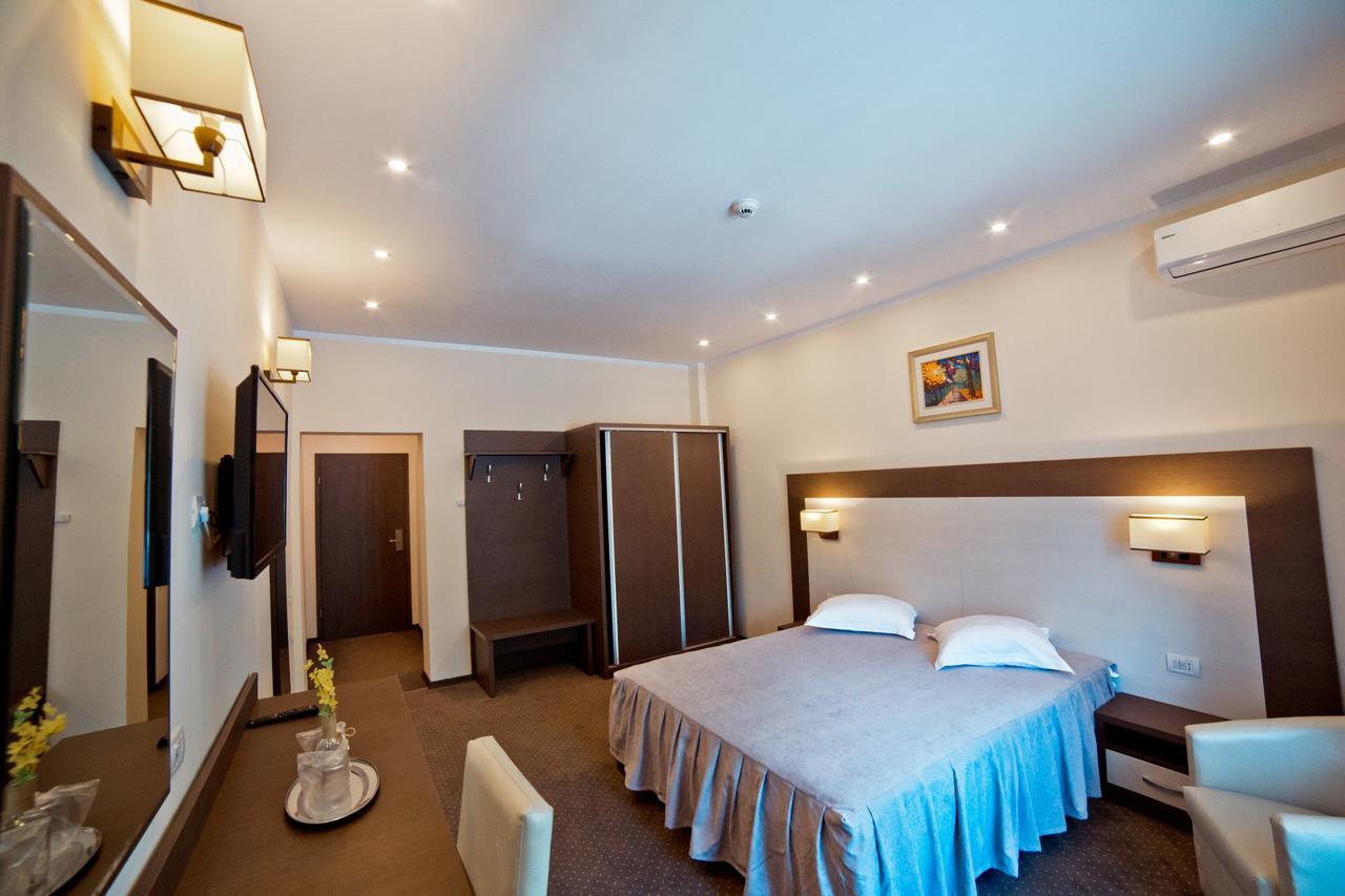 Hotel Evergreen Amara Exterior foto
